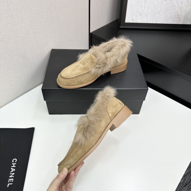 Ch**el loafers